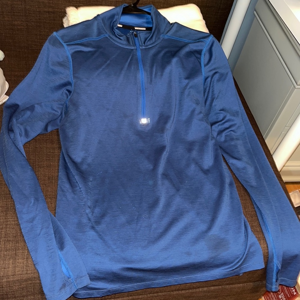 Nike running. Size small. Men
